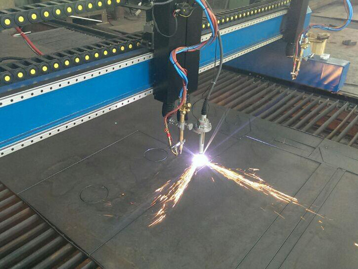 工業(yè)等離子切割機 工業(yè)等離子切割機