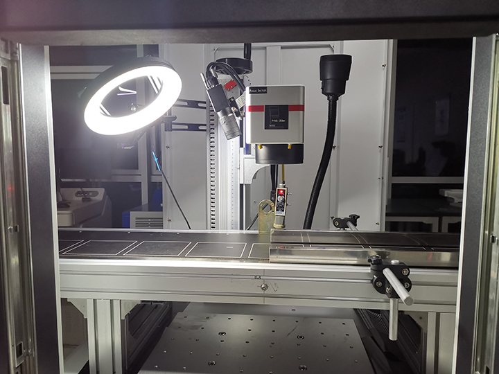 CCD 視覺定位激光打標系統 CCD 視覺定位激光打標系統