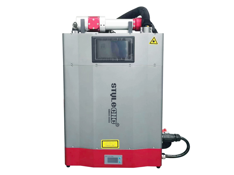 實(shí)惠價(jià)格 100W 背包式激光清洗機(jī)出售 實(shí)惠價(jià)格 100W 背包式激光清洗機(jī)出售